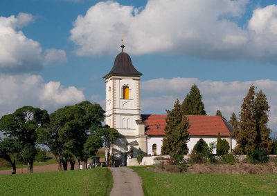 Kostel Klášter nad Dědinou