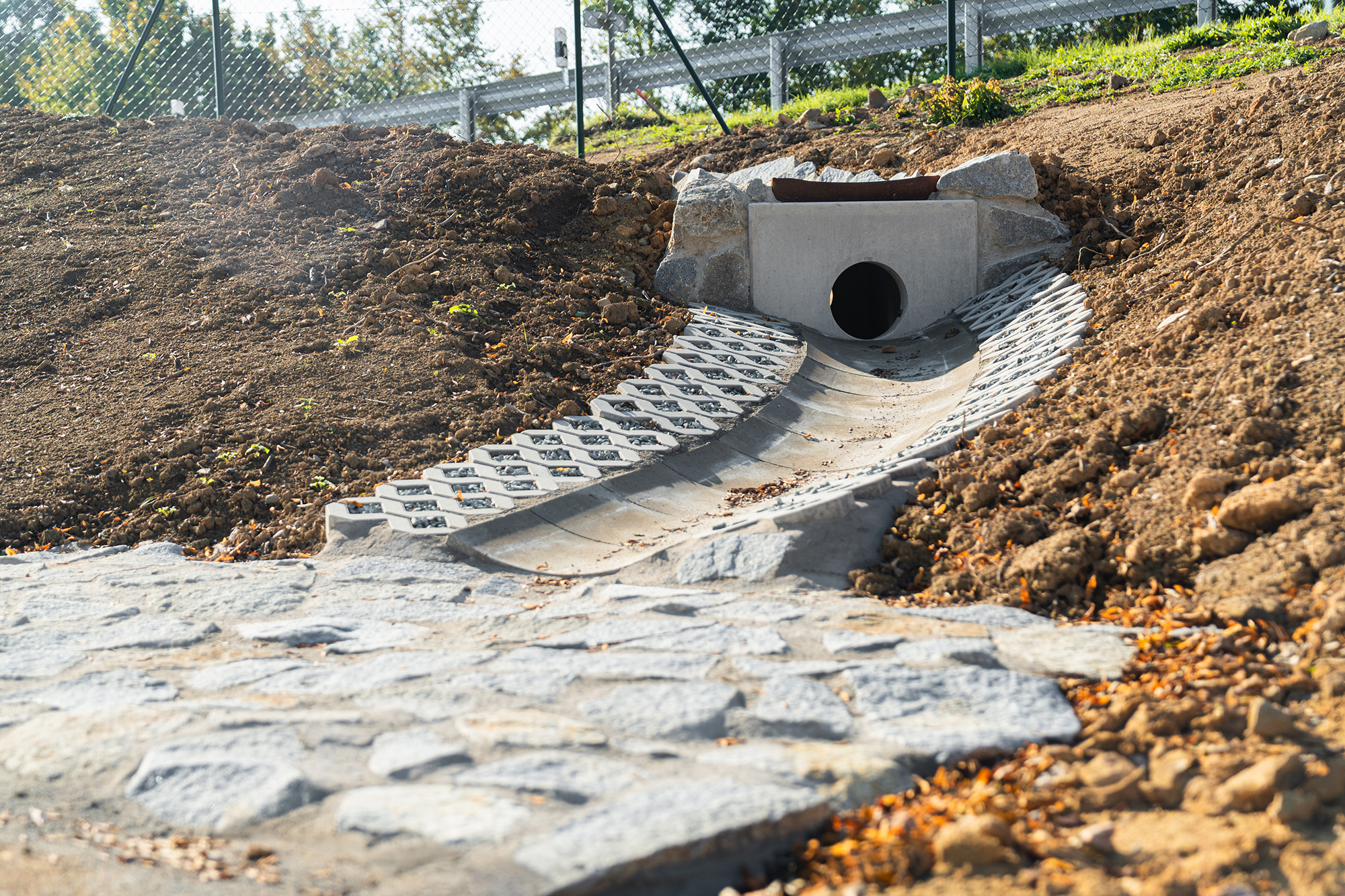 Stepanek spol odvodneni silnice (10) Stepanek spol odvodneni silnice (10)