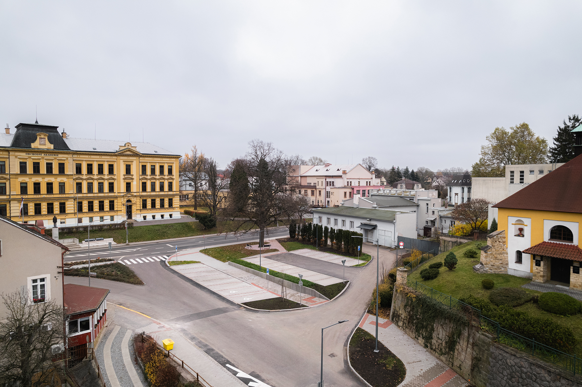 Stepanek spol parkoviste kostelec (44)