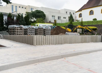 Stepanek spol parkoviste kostelec (7)