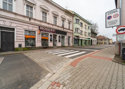 Stepanek spol realizace a revitalizace parkoviste (1)