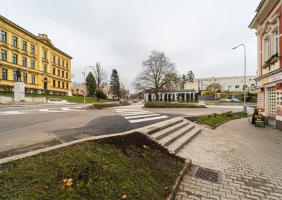 Stepanek spol realizace a revitalizace parkoviste (16)