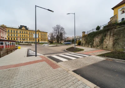 Stepanek spol realizace a revitalizace parkoviste (17)