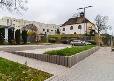 Stepanek spol realizace a revitalizace parkoviste (2)